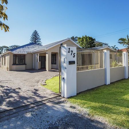 Walmer Villiers Self Catering Port Elizabeth Zewnętrze zdjęcie
