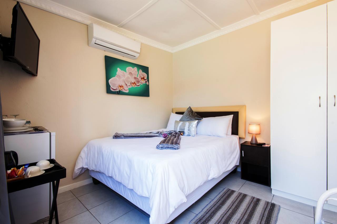Walmer Villiers Self Catering Port Elizabeth Zewnętrze zdjęcie